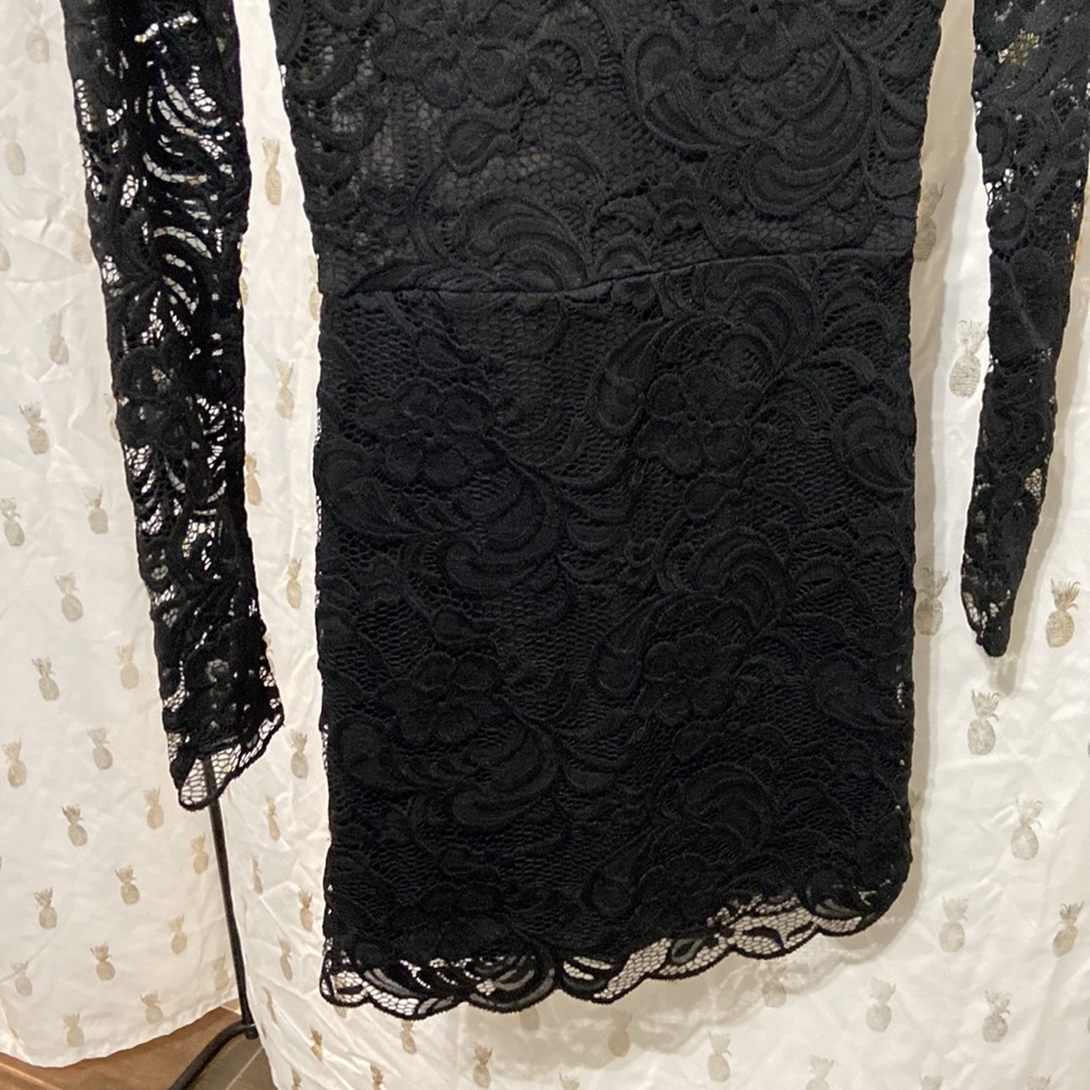 Divided by h & m lace black dress with necklace - Picture 6 of 10